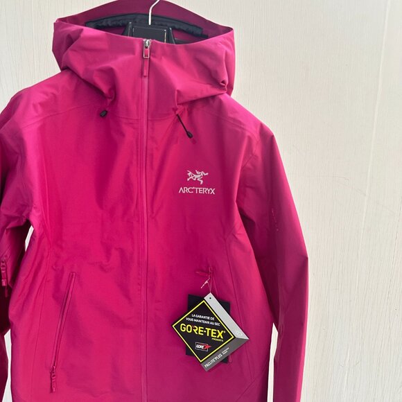 Arcteryx Beta Series Beta LT Hooded Hardshell Jacket, Size L - Picture 4 of 6